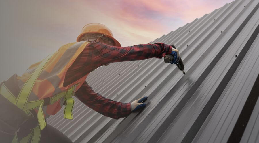 Professional gutter cleaning in Tamassee, SC